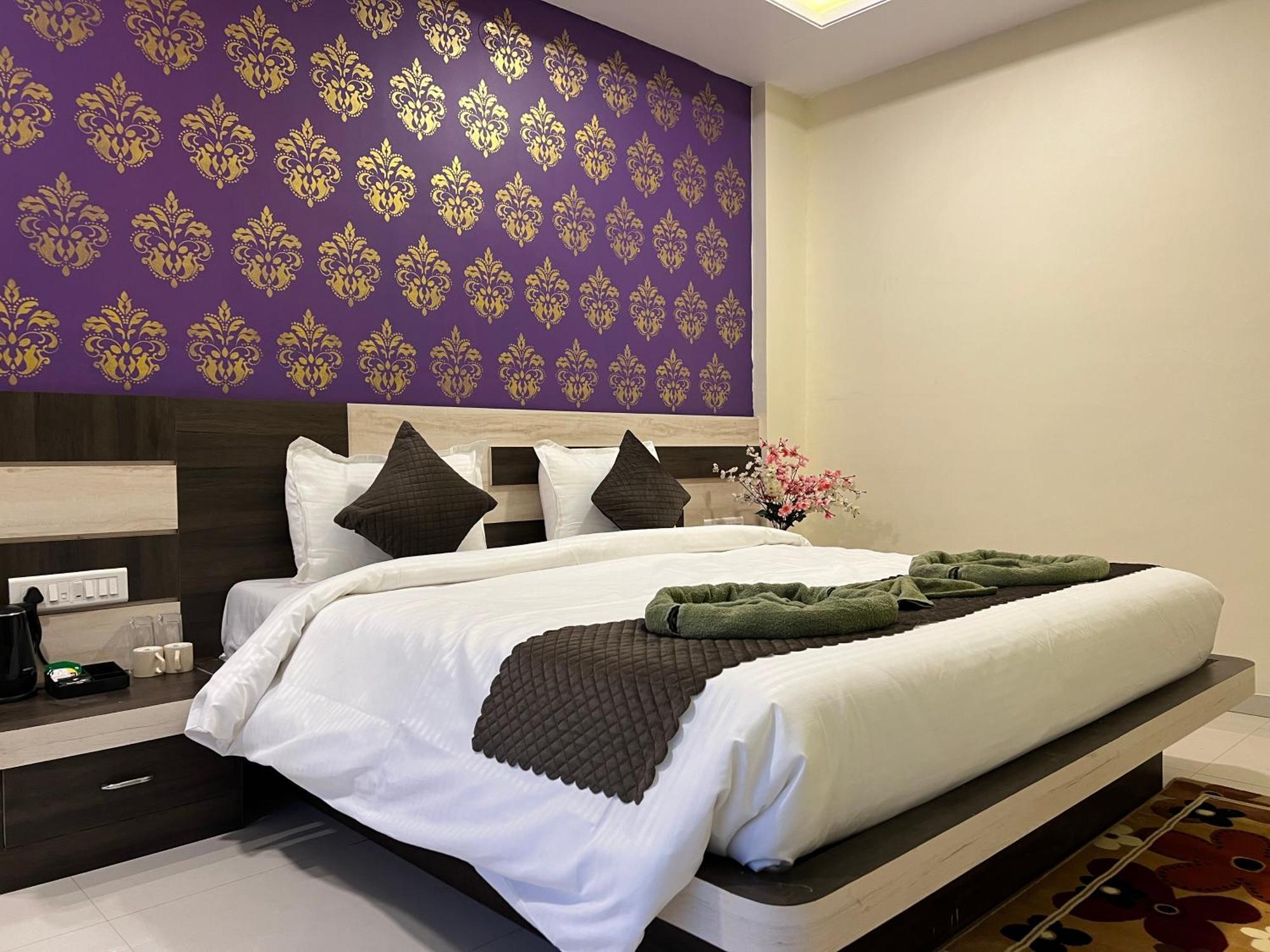 Hotel Shriyan Махабалешвар Екстер'єр фото